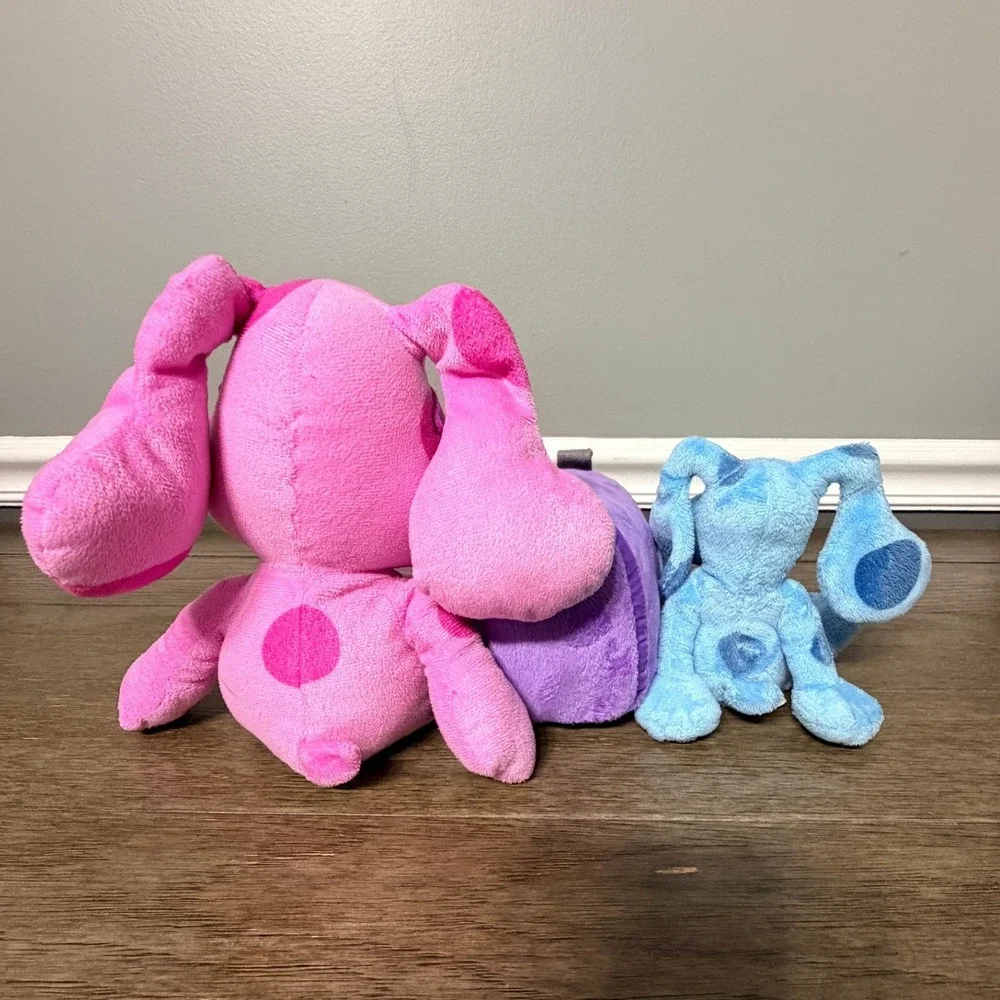 Blues‎ Clues Plush Lot with Magenta Mailbox and Blue